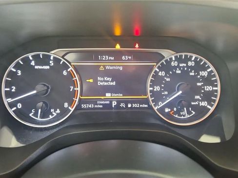 Used 2024 Nissan Rogue S FWD image 25