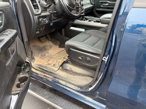 Used 2019 RAM 1500 Big Horn AWD/4WD image 3