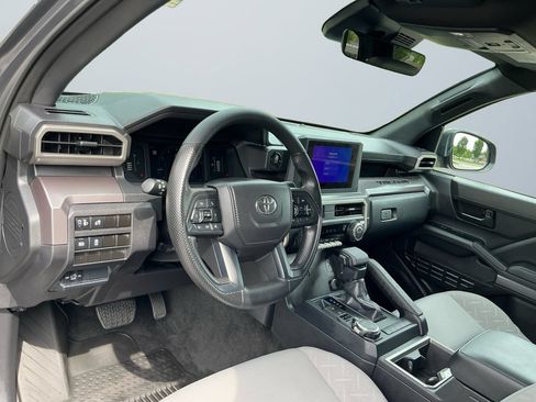 Used 2026 Toyota Tacoma SR5 AWD/4WD image 11