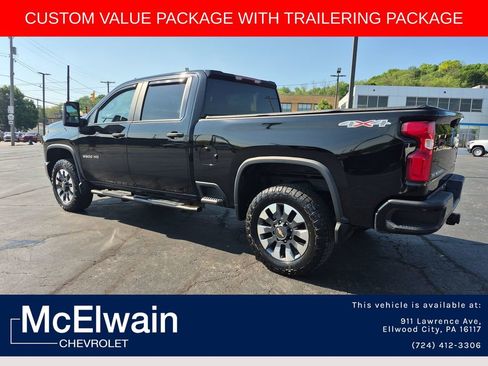 Used 2021 Chevrolet Silverado 2500 Custom w/ Custom Value Package AWD/4WD image 13
