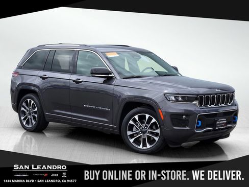 Certified 2022 Jeep Grand Cherokee Overland AWD/4WD image 1