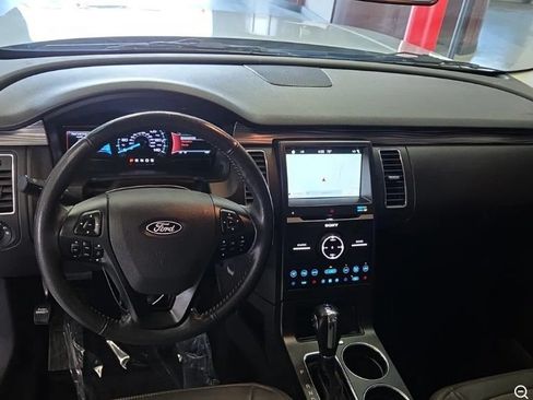Used 2019 Ford Flex Limited w/ Appearance Package AWD/4WD image 3