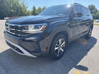 Used 2021 Volkswagen Atlas SE image 1