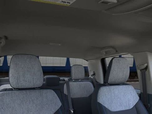 New 2025 Ford Maverick XLT w/ XLT Luxury Package FWD image 43
