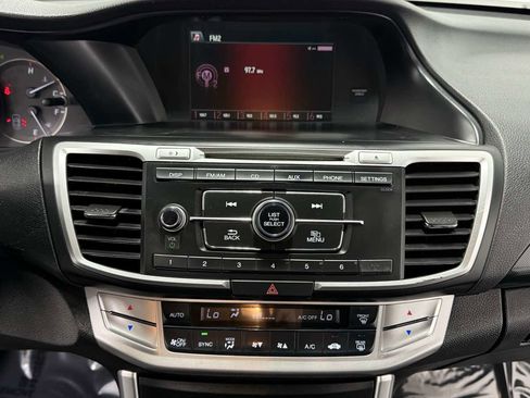 Used 2013 Honda Accord Sport image 19