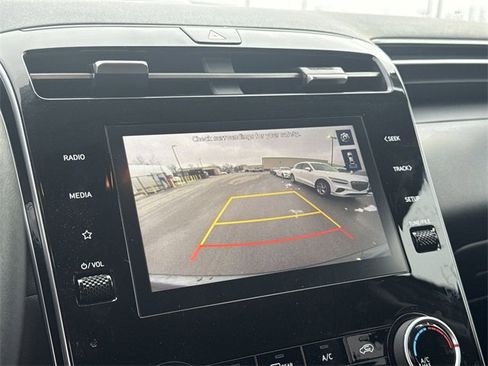 Certified 2023 Hyundai Tucson SEL image 17