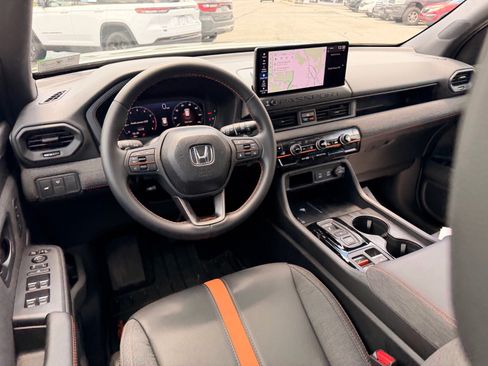 Used 2026 Honda Passport TrailSport image 10