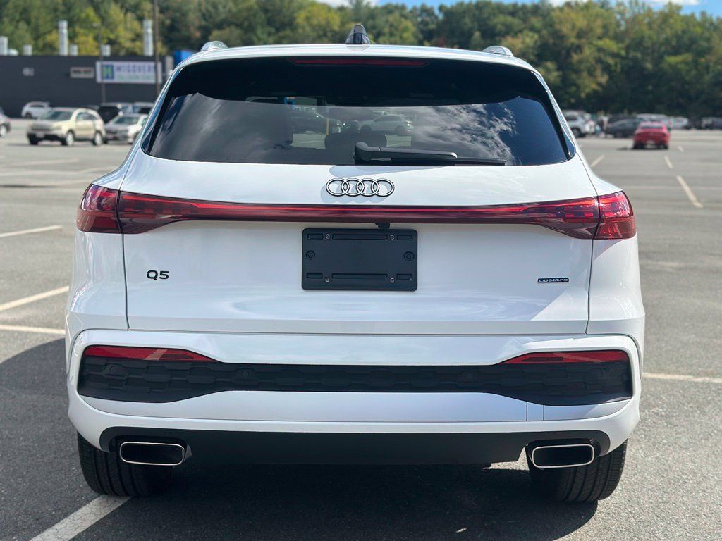 Used 2025 Audi Q5 Premium w/ Convenience Package AWD/4WD image 5