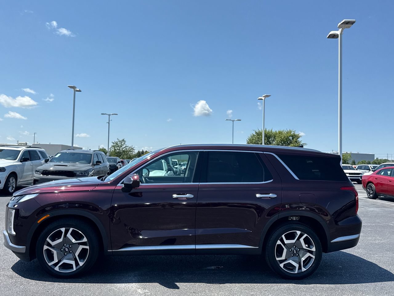 Used 2024 Hyundai Palisade SEL w/ Premium Package FWD image 6