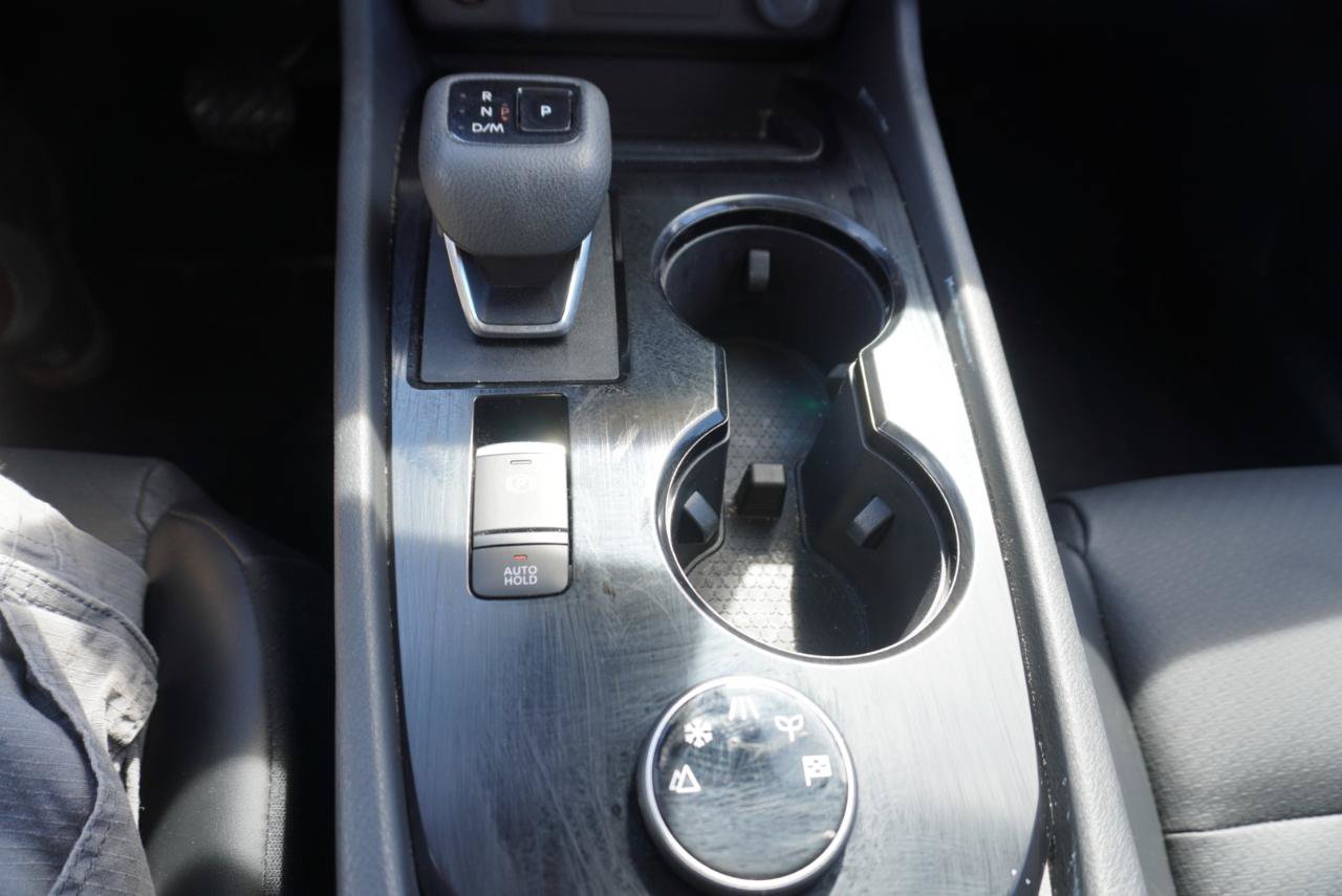 Used 2024 Nissan Rogue SV w/ SV Premium Package AWD/4WD image 14