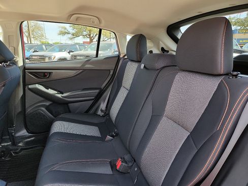 Used 2023 Subaru Crosstrek 2.0i Premium image 11