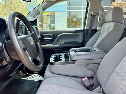 Used 2017 Chevrolet Silverado 2500 W/T w/ WT Fleet Convenience Package image 15