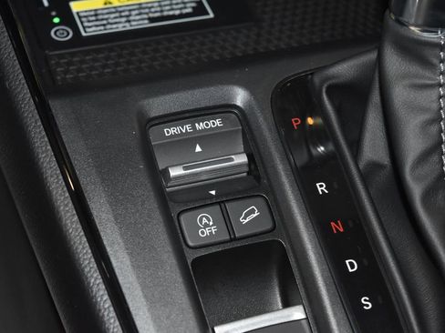 Used 2024 Honda CR-V EX-L image 18