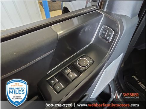 Used 2025 Ford F150 Lariat w/ Equipment Group 502A High AWD/4WD image 18