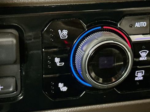 Used 2025 Chevrolet Silverado 1500 LTZ w/ LTZ Premium Texas Edition image 20