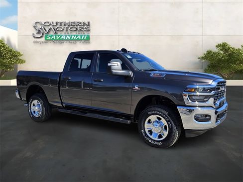 New 2026 RAM 2500 Tradesman AWD/4WD image 7