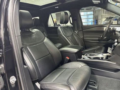 Used 2021 Ford Explorer ST w/ Equipment Group 401A image 29