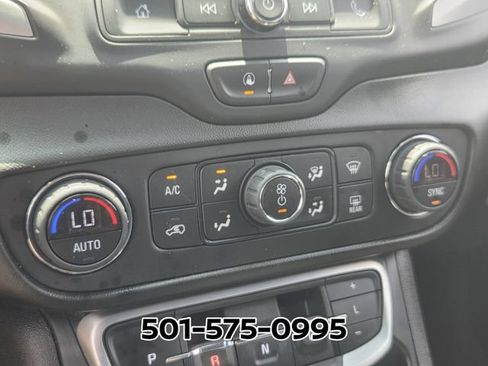 Used 2022 GMC Terrain SLE w/ Driver Convenience Package FWD image 22