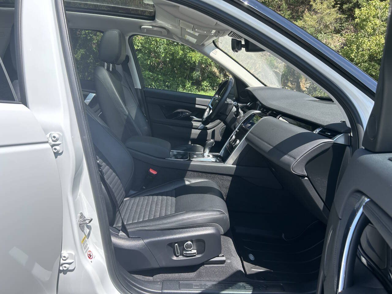 Used 2021 Land Rover Discovery Sport S AWD/4WD image 19