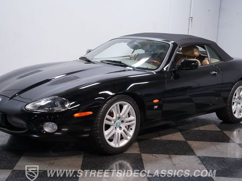 Used 2004 Jaguar XK8 Convertible RWD image 6