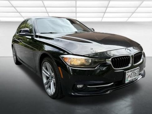 Used 2017 BMW 330i Sedan RWD image 8