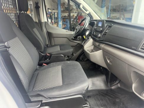 Used 2024 Ford Transit 250 Low Roof w/ Exterior Upgrade Package image 12