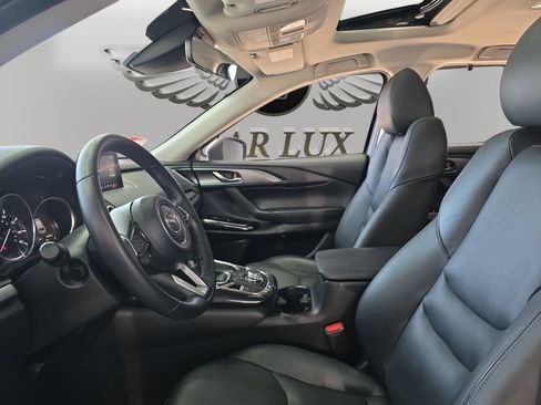 Used 2019 MAZDA CX-9 Touring w/ Touring Premium Package FWD image 9