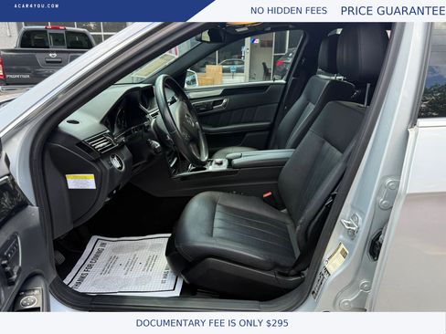 Used 2011 Mercedes-Benz E 550 4MATIC Sedan image 13