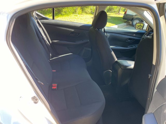 Used 2024 Nissan Sentra S FWD image 32