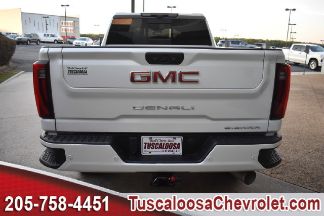 Used 2024 GMC Sierra 2500 Denali w/ Technology Package AWD/4WD image 9