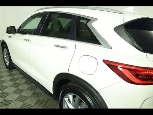 Used 2021 INFINITI QX50 Luxe w/ Cargo Package image 15