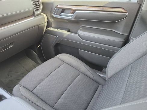 Used 2024 Chevrolet Silverado 1500 LT w/ Convenience Package II RWD image 20