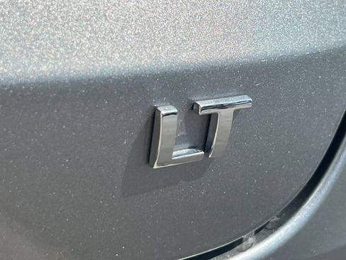 Used 2026 Chevrolet Trax LT FWD image 36