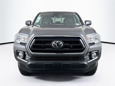 Certified 2023 Toyota Tacoma SR5 AWD/4WD image 8
