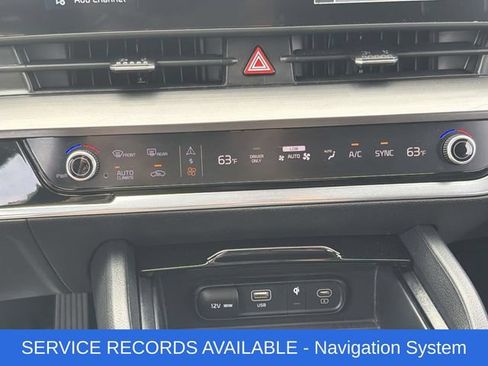 Used 2023 Kia Sportage EX AWD/4WD image 8
