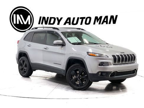 Used 2017 Jeep Cherokee Limited AWD/4WD image 2