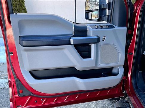 Used 2018 Ford F250 XLT image 22