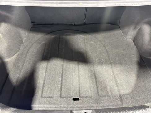 Used 2013 Hyundai Accent GLS w/ Premium Pkg FWD image 24