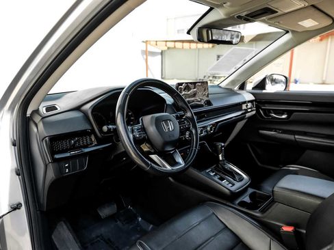 Used 2023 Honda CR-V EX-L image 3