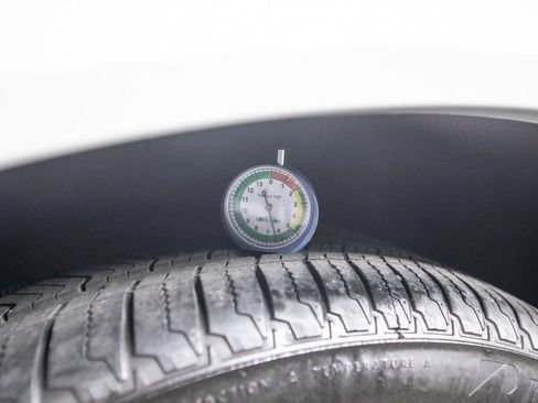 Used 2022 BMW X5 sDrive40i w/ M Sport Package image 39