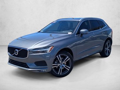 Used 2021 Volvo XC60 T5 Momentum w/ Protection Package Premier