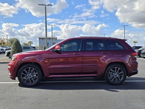 Used 2019 Jeep Grand Cherokee High Altitude image 2