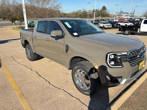 New 2025 Ford Ranger Lariat w/ Chrome Accent Package image 10