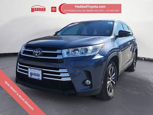 Used 2019 Toyota Highlander XLE AWD/4WD image 1