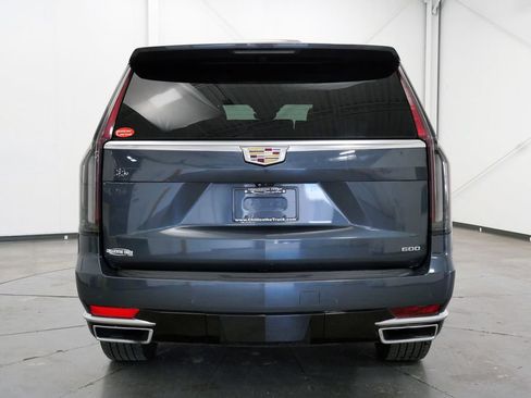 Used 2021 Cadillac Escalade Premium Luxury w/ Driver Assist Tech Package AWD/4WD image 6
