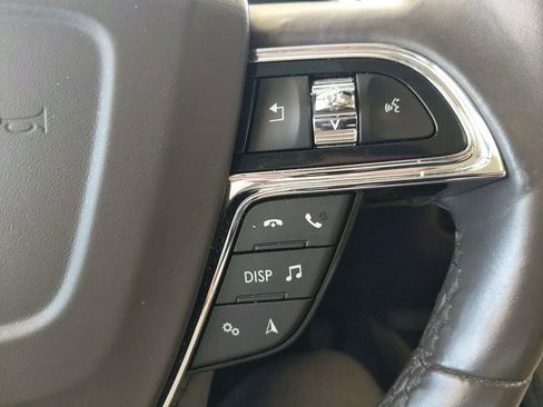 Used 2023 Lincoln Nautilus Reserve w/ Equipment Group 201A AWD/4WD image 17