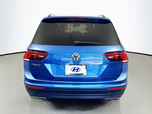 Used 2018 Volkswagen Tiguan S FWD image 6