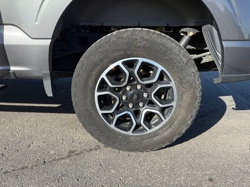 Used 2022 Ford F150 XLT w/ Equipment Group 302A High image 9