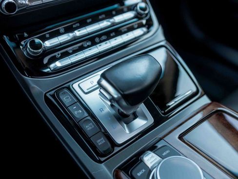 Used 2017 Genesis G90 5.0 Ultimate image 65