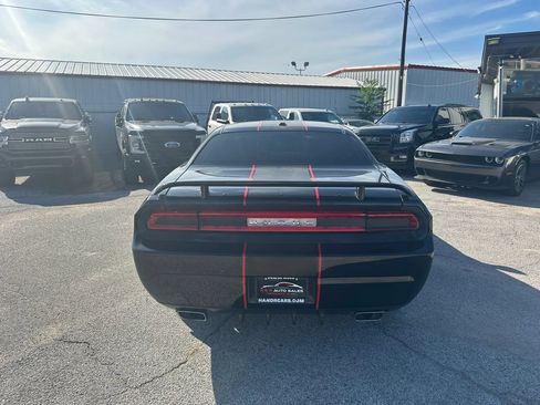 Used 2011 Dodge Challenger R/T w/ Sound Group II RWD image 4